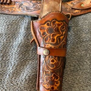 Brown Leather holster Inner Label - Size 38 / Cal 44-45 excellent shape